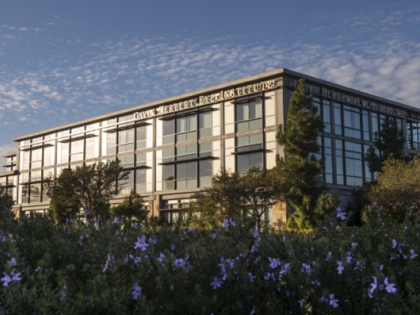 Gavin Herbert Eye Institute