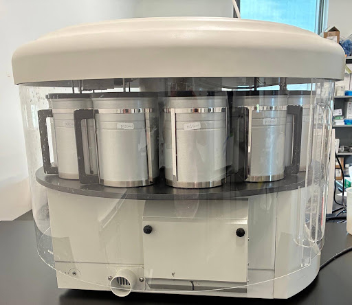 Leica TP1020 automated tissue processor.